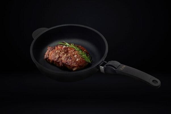 Indukcinė keptuvė Zyle Ø28 cm ZY528FP - Image 4