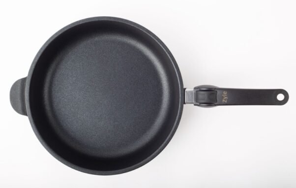 Indukcinė keptuvė Zyle Ø28 cm ZY828FP - Image 2